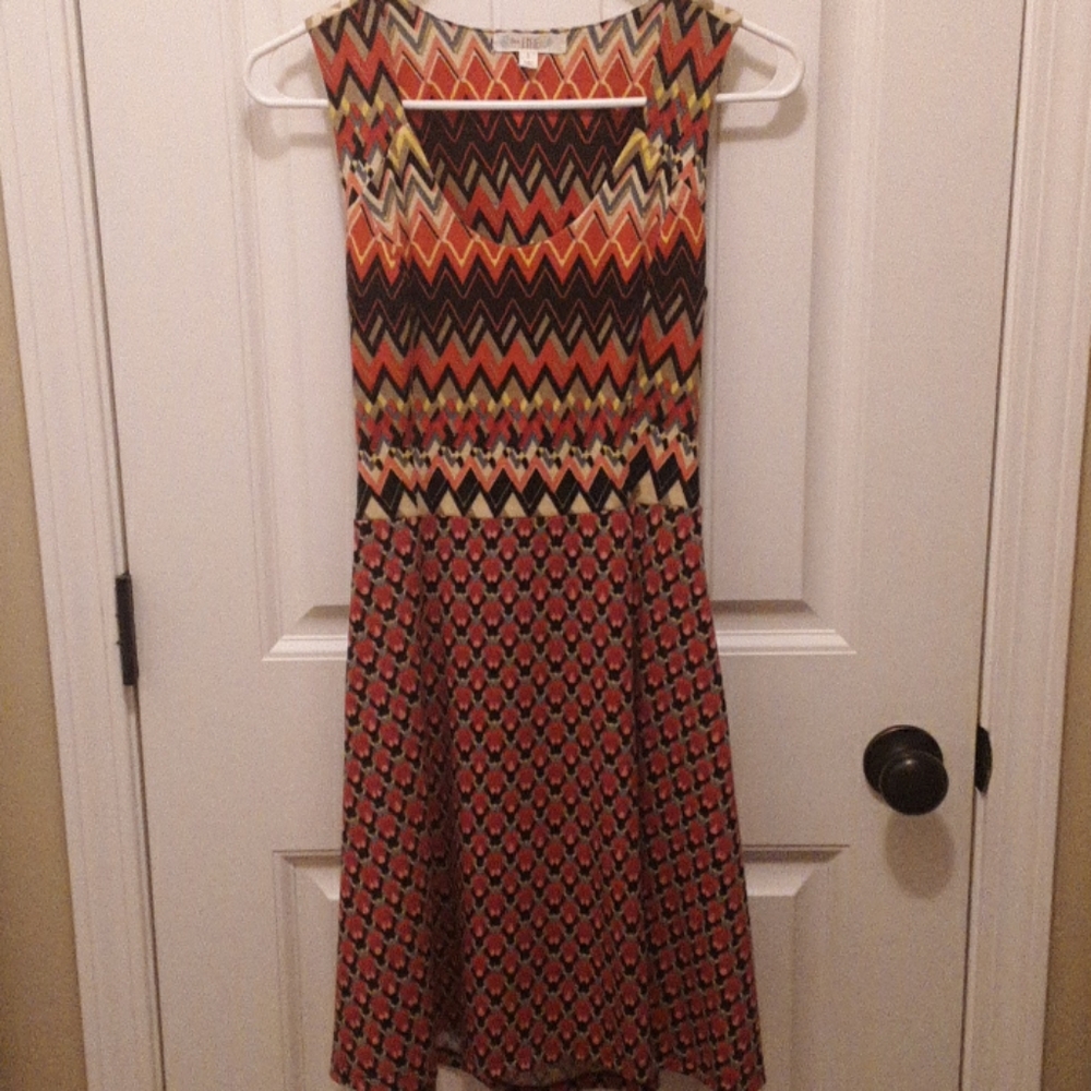 LOVE FIRE BRAND / JUNIOR'S DRESS / SIZE SMALL